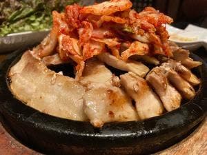 コリアンダイニング クオンズ 大宮店