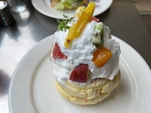 レインボーパンケーキ