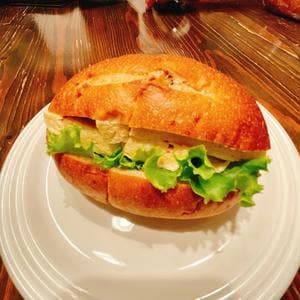 あづみのるベーカリー