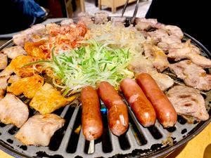 韓国・焼肉 YAKUYAKU食堂