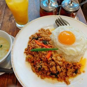 タイレストラン ムートーン