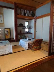 キッチングラシアス