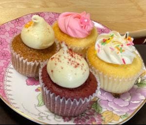 Bellas Cupcakes