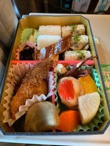 品川宿 駅弁屋・品川1号売店