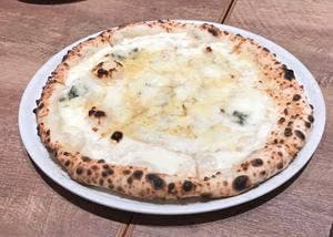 PIZZA SALVATORE CUOMO さいたま新都心店