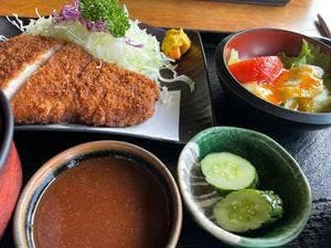 とんかつ トミタ