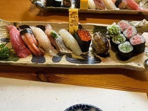 栄鮨
