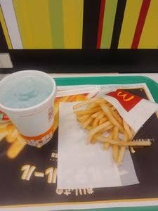 マクドナルド 中野北口サンモール店