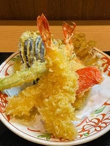 うどんと天ぷらのりんかい