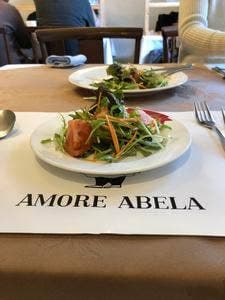 アモーレ・アベーラ