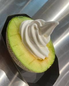 GG deli store by KANBUN青果 SOGAWA BASE