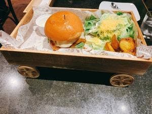 GRAND FOOD HALL! 六本木店