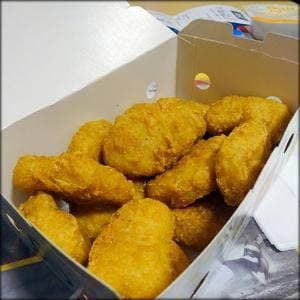 マクドナルド 札幌日生ビル・チカホ店