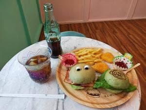 ちんぱんじー