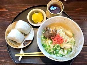 沖縄ダイニング 美ら彩