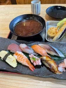 魚輝水産 上新庄