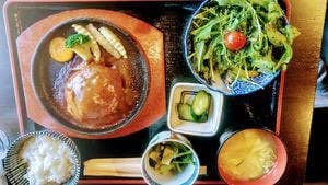 ギャラリーカフェ桃歌
