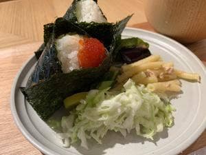 おむすびとせかいのごはん