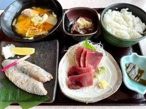 港町レストラン鮮