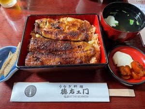うなぎ料理 徳右ェ門