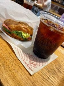 シアトルズベストコーヒー JR博多店