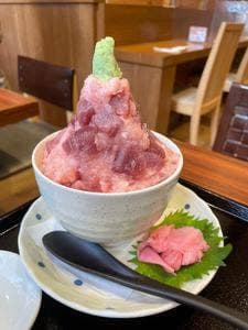100食海鮮丼 百海里