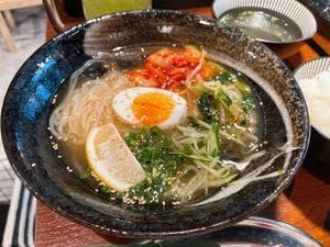 焼肉酒場 ホルモン けむり~煙~ 渋谷本店