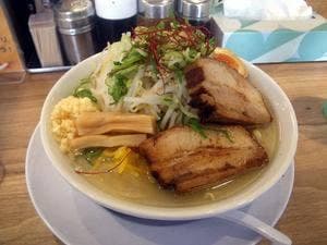麺屋しずる みよし店