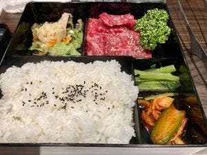 焼肉ホルモン えびす亭 本店