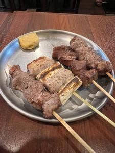 新橋やきとん 西新橋店