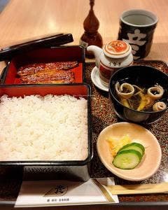 彦 パレット店