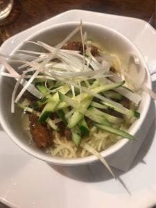 台湾料理ファンズ円山