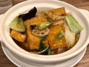 広東料理 楽々食館