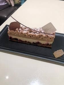 パティスリー・サダハル・アオキ・パリ 丸の内店