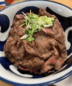 にく豆腐しげ子