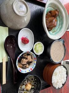 掛川いも汁処 とろろ本丸