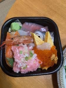 丼丸 幸 Sachi せんげん台店