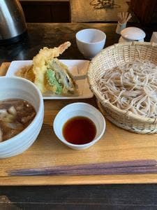 手打ちそば よしなり