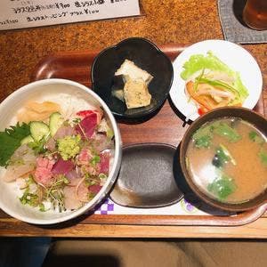 SAKANA Dining&Bar 和 NAGOMI