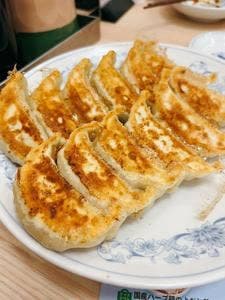 ぎょうざの満洲 阪急高槻市駅前店
