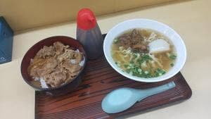 どん亭国際通り安里店