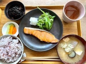 朝食屋 コバカバ