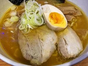 めん屋 ゆうえな