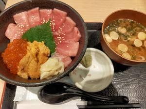 三崎市場 横浜ジョイナス店