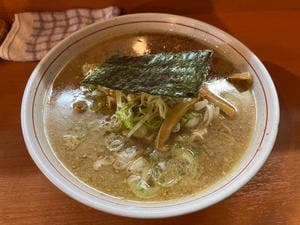 駅前 海栄らーめん