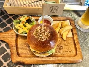 友安製作所とハンバーガー