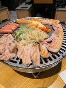 韓国・焼肉 YAKUYAKU食堂