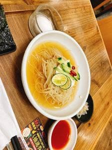 青山スンドゥブ食堂