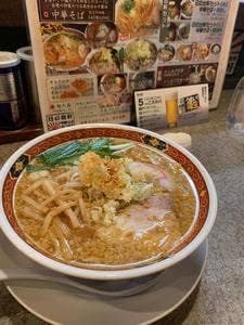 中華そばおつまみ日の出軒 福島西店