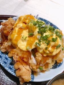 鳥と卵の専門店 鳥玉カメイドクロック店